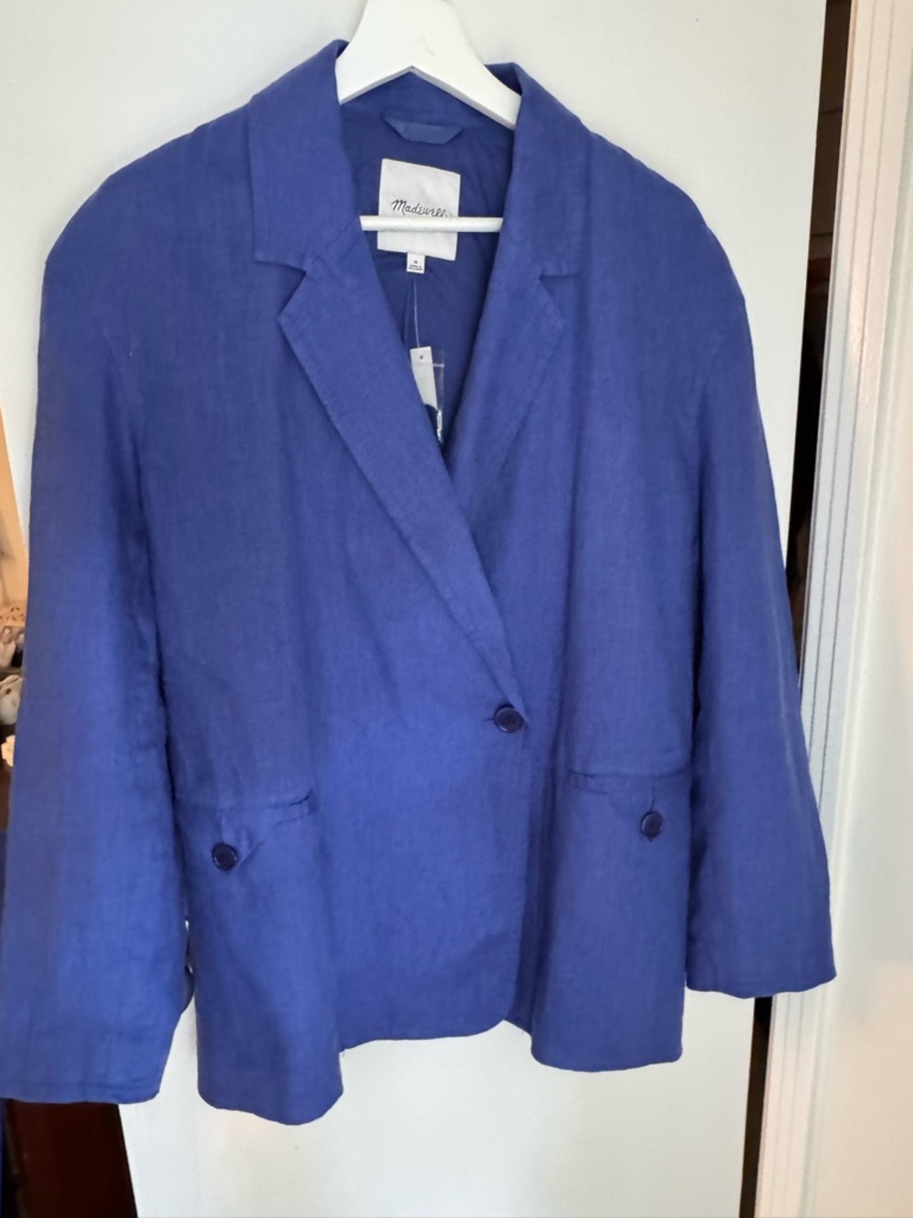 Madewell Double-Breasted Crossover Blazer in 100% Linen - Picture 3 of 9
